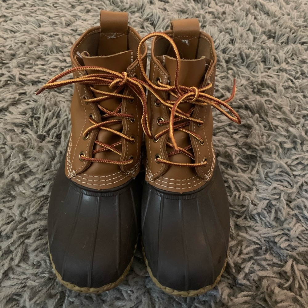 Bean boots